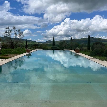 Agriturismo Le Sorbelle D'Orcia Con Piscina بيينْسا المظهر الخارجي الصورة