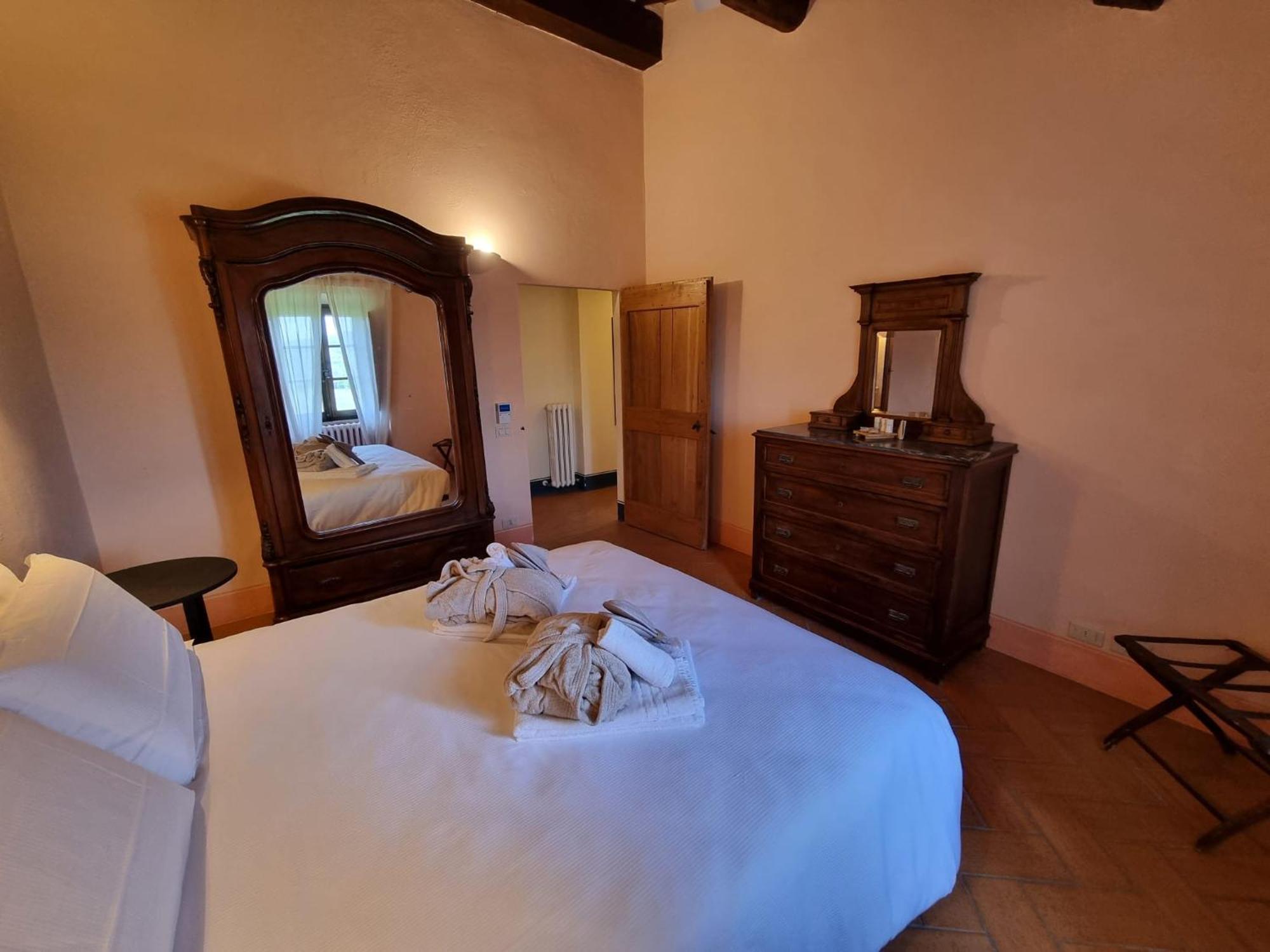 Agriturismo Le Sorbelle D'Orcia Con Piscina بيينْسا المظهر الخارجي الصورة