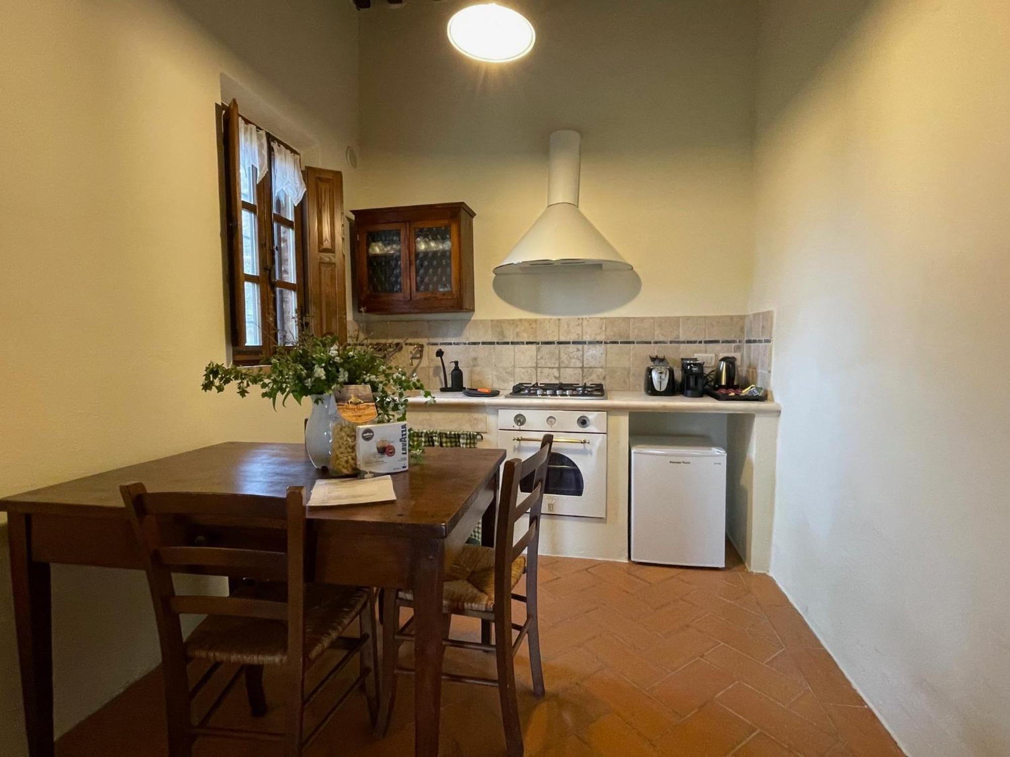 Agriturismo Le Sorbelle D'Orcia Con Piscina بيينْسا المظهر الخارجي الصورة